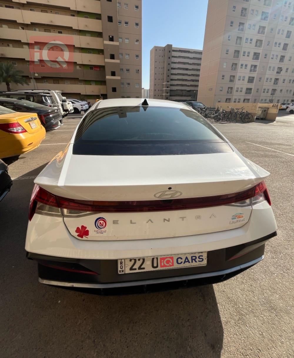 هيونداي النترا